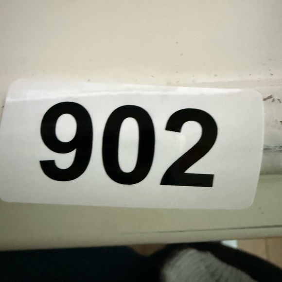 Line & Dot Women's Khloe Tan Cardigan Round neck Long sleeves button closures S - Picture 13 of 13